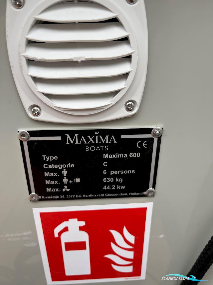 Maxima 600 Tender
