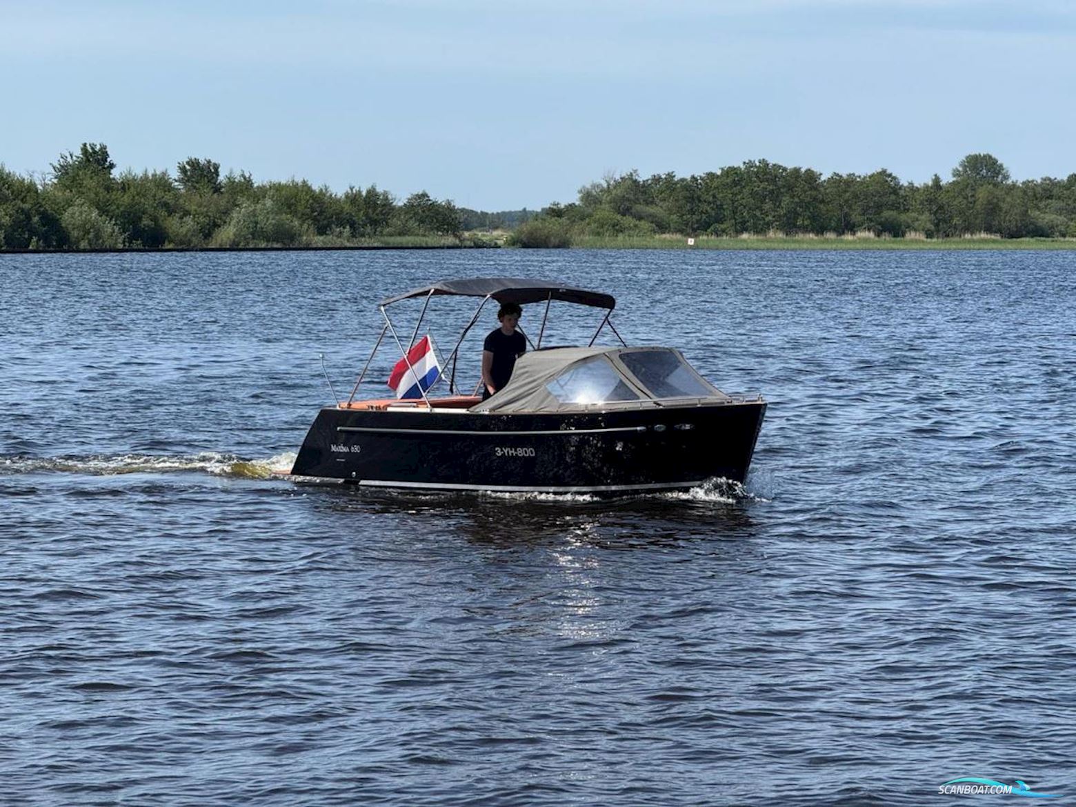 Maxima 630 Tender Met Boegschroef
