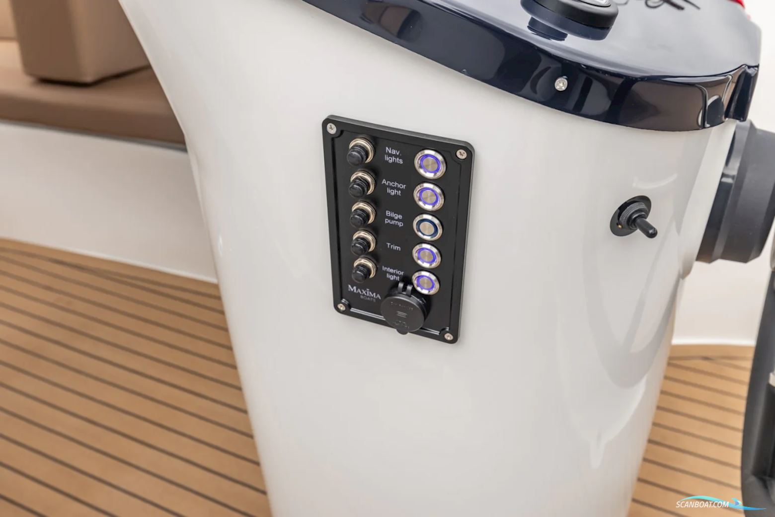 Maxima 720 Retro