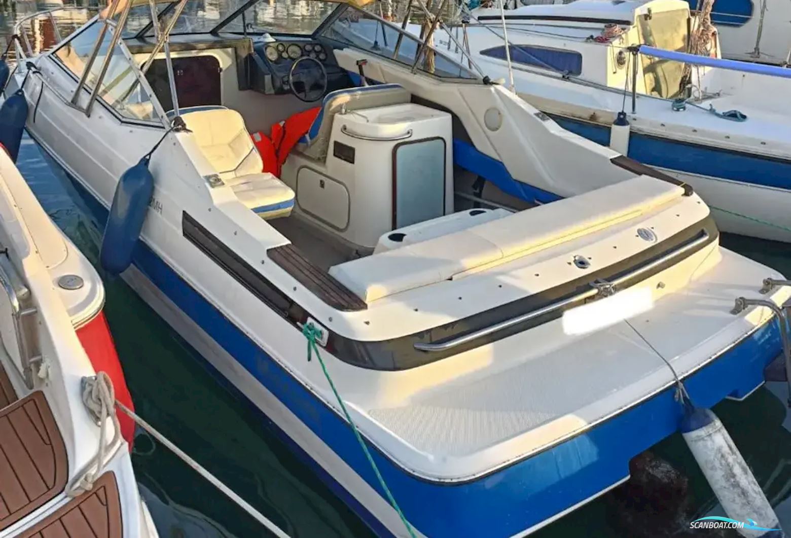 Maxum 2252MH Motorbåt 1993, med Mercruiser motor, Spanien