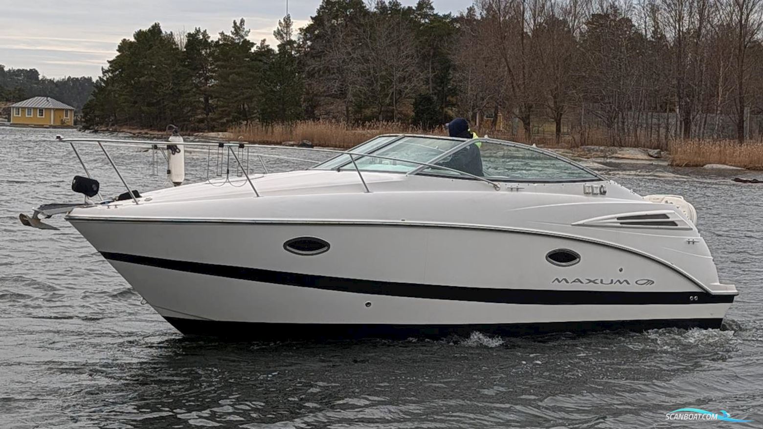 Maxum 2500 SE
