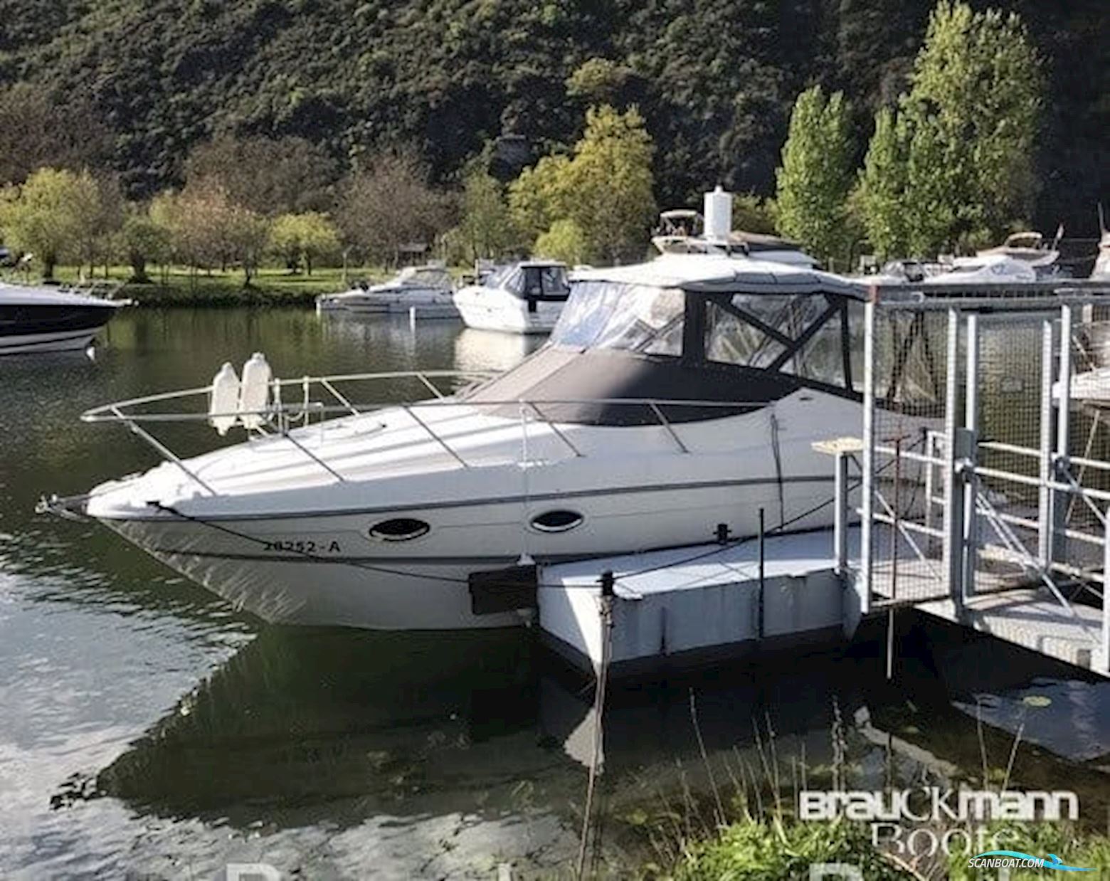 Maxum 2700 SRC Motorbåt 2000, med Mercruiser motor, Tyskland