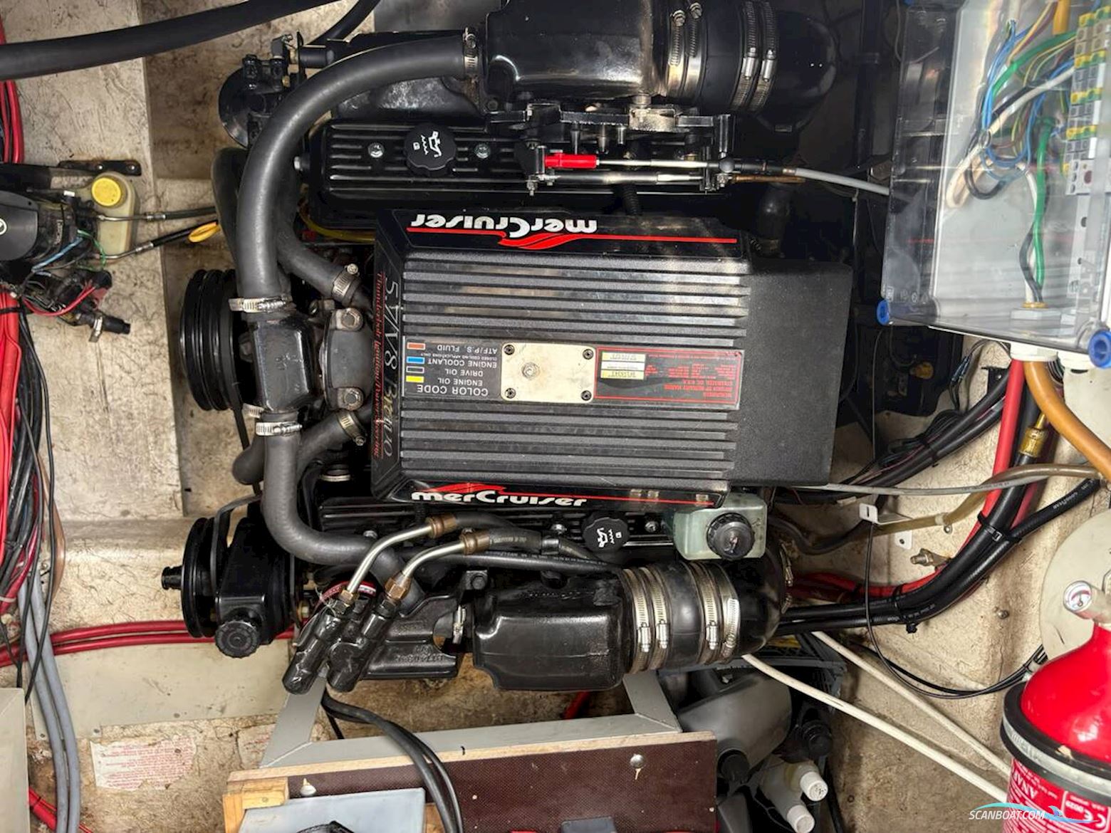 Maxum 3200 Scr