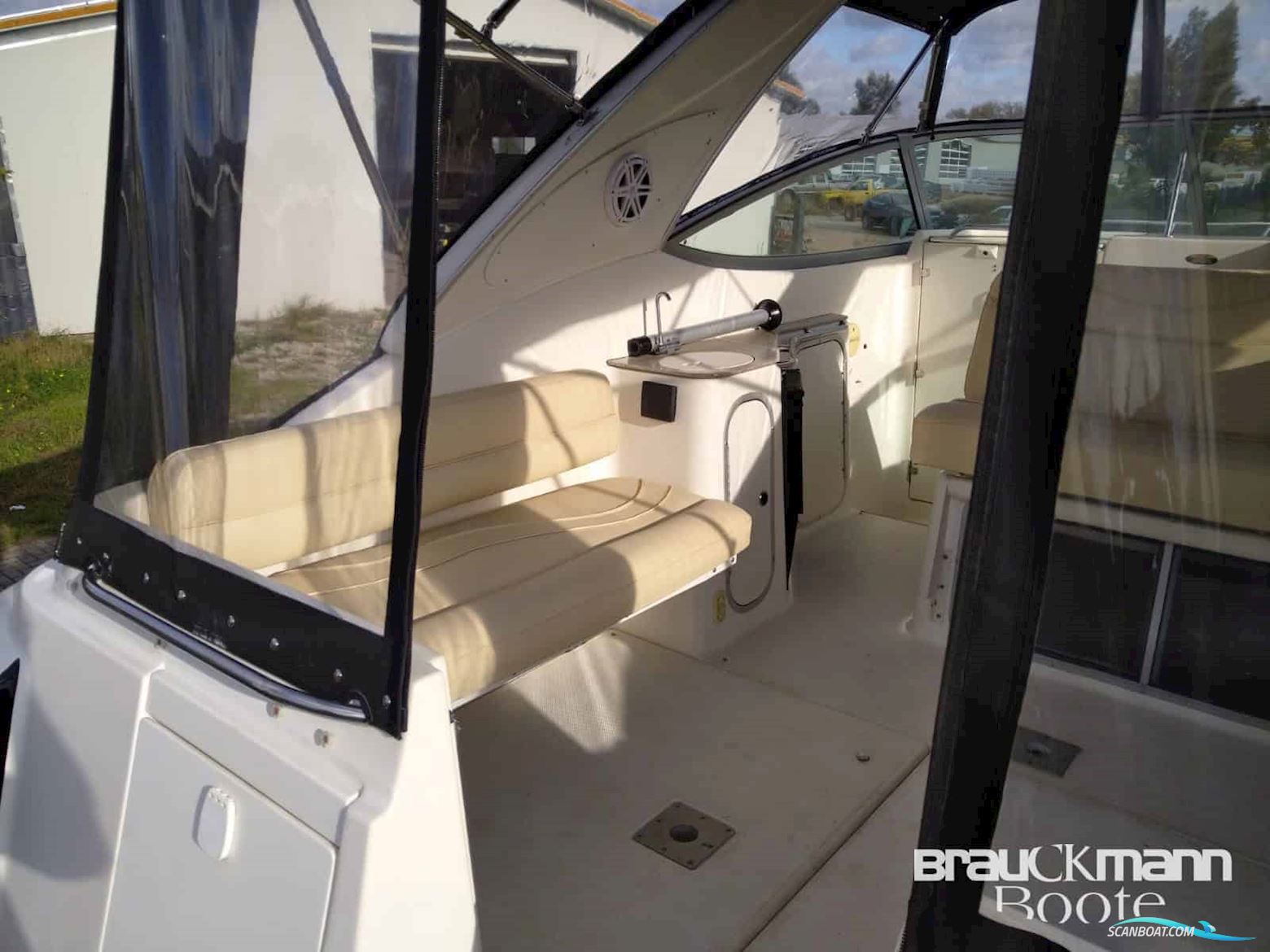 Maxum 3300 SCR