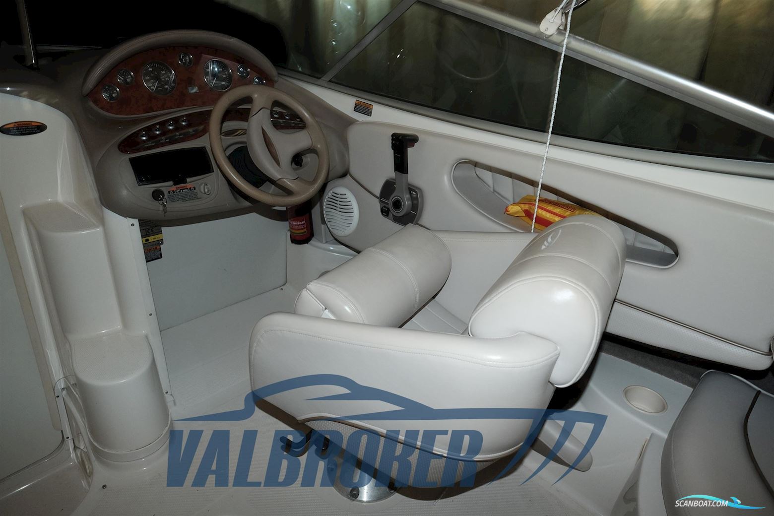 Maxum Marine 2300 SC