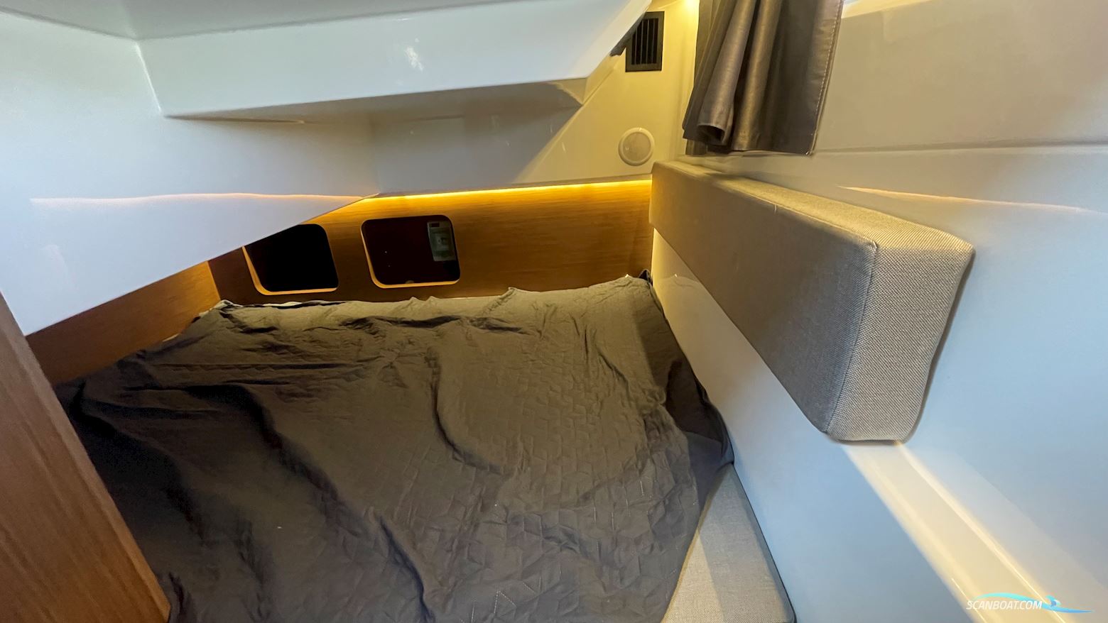 Merry Fisher 895 Offshore