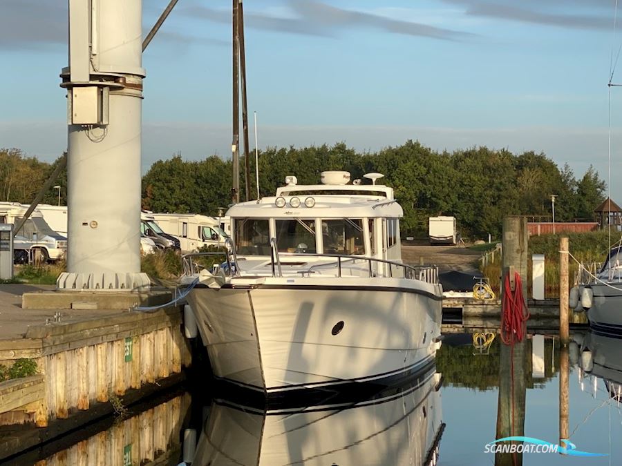 Minor 36 Offshore / Sargo 36 Explorer