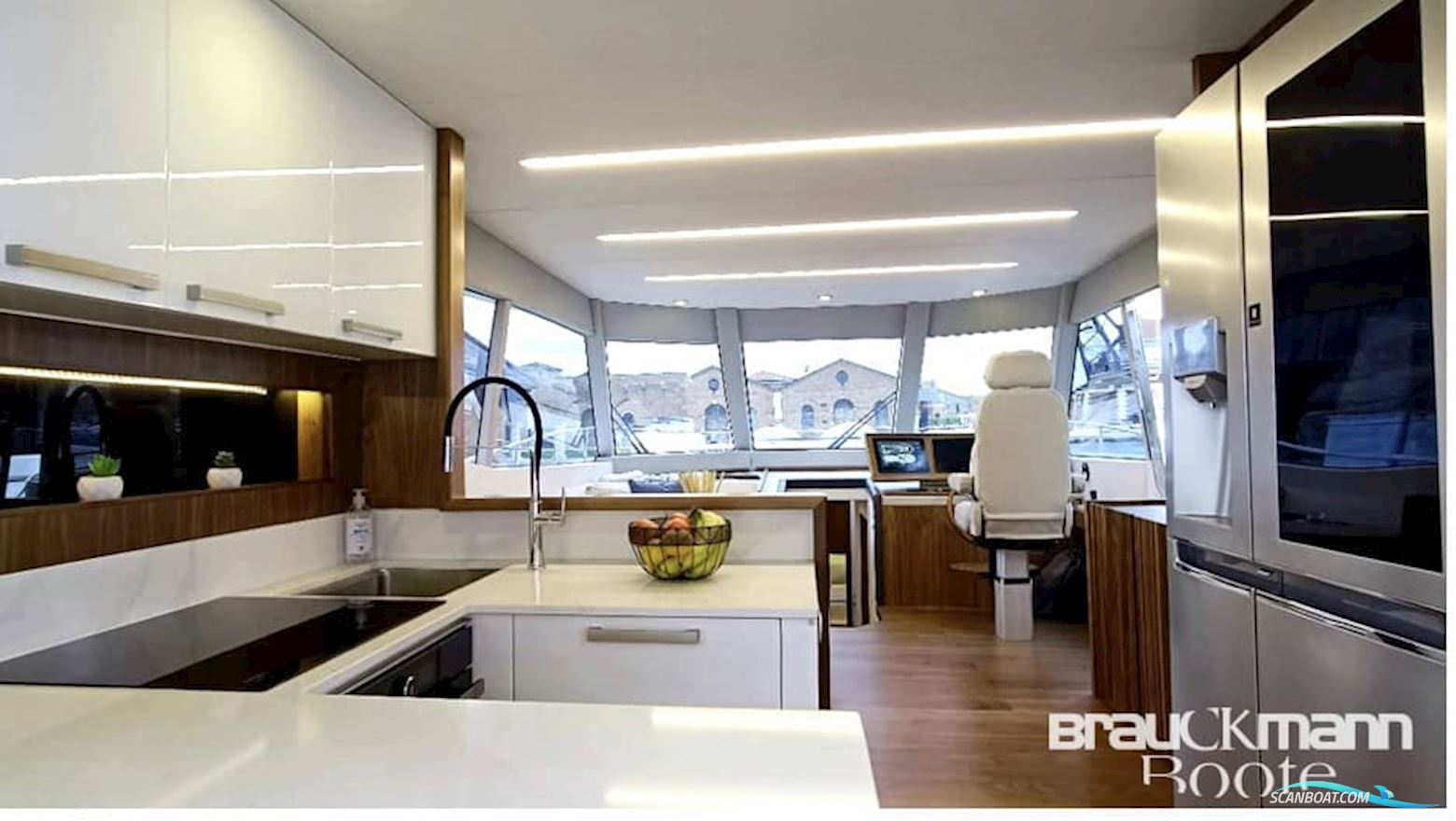 Monachus Yachts 70 FLY