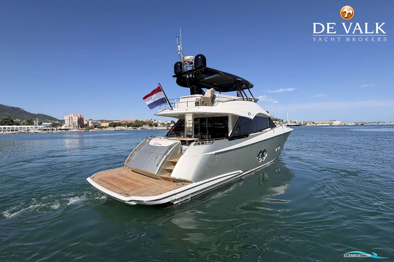 Monte Carlo Yachts 65