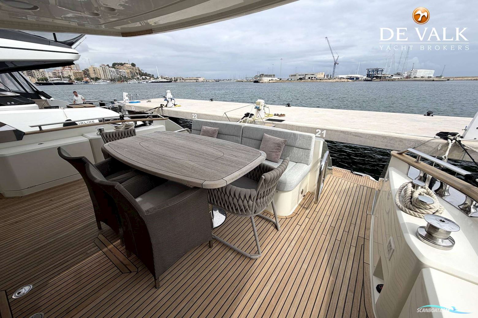 Monte Carlo Yachts 65