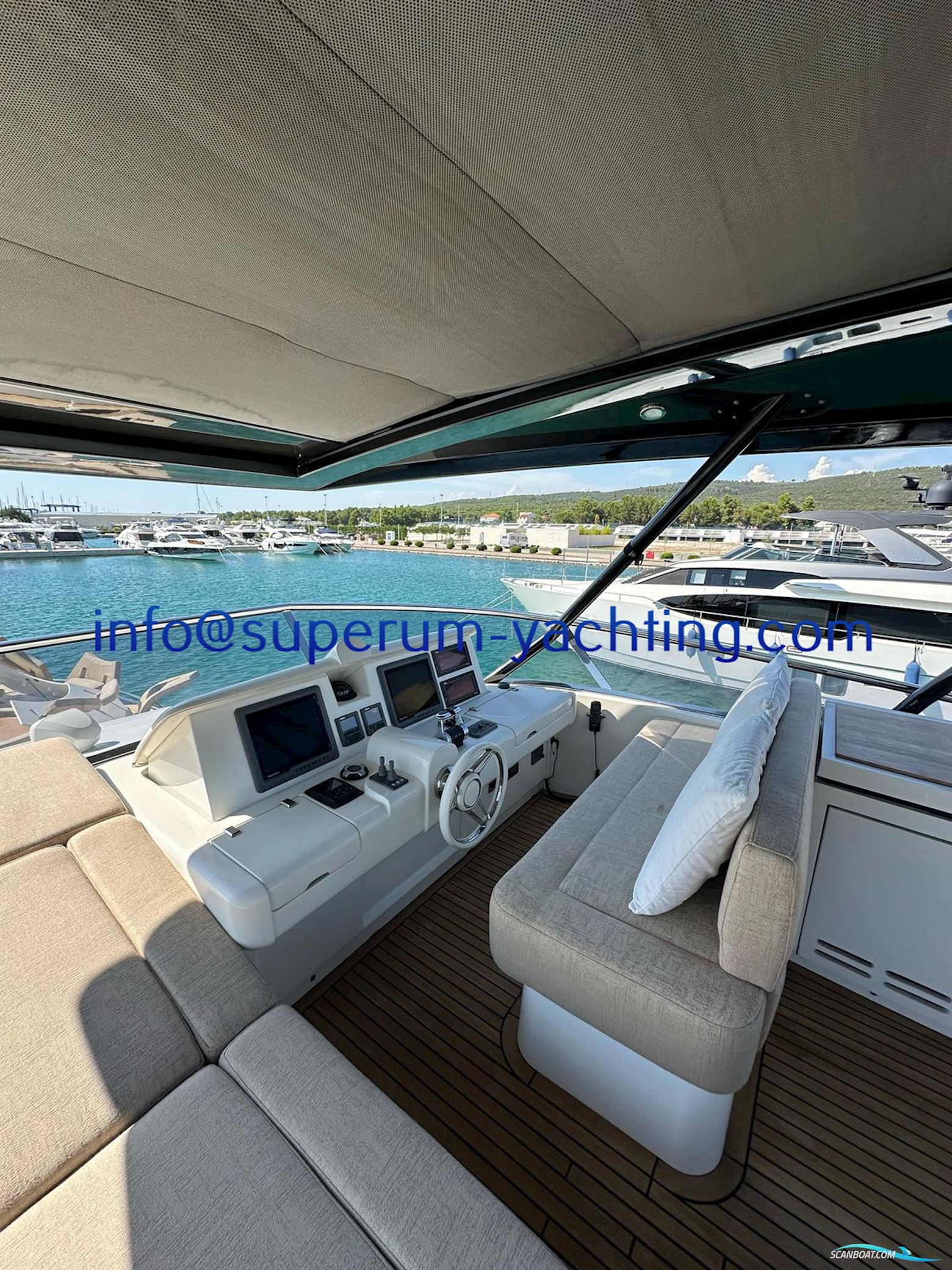 Monte Carlo Yachts 76