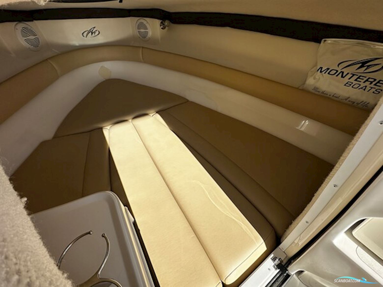 Monterey 214 Fsc, Mercruiser 4.3 Mpi...Solgt