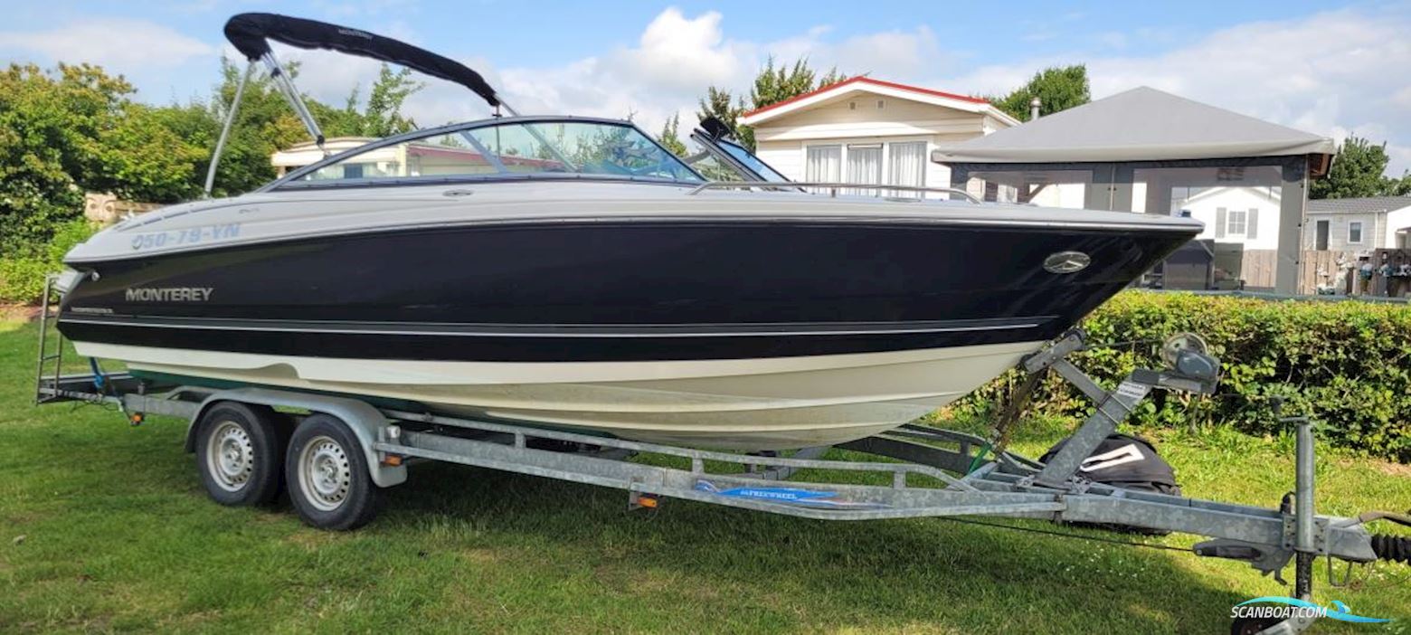 Monterey 214FS Bowrider
