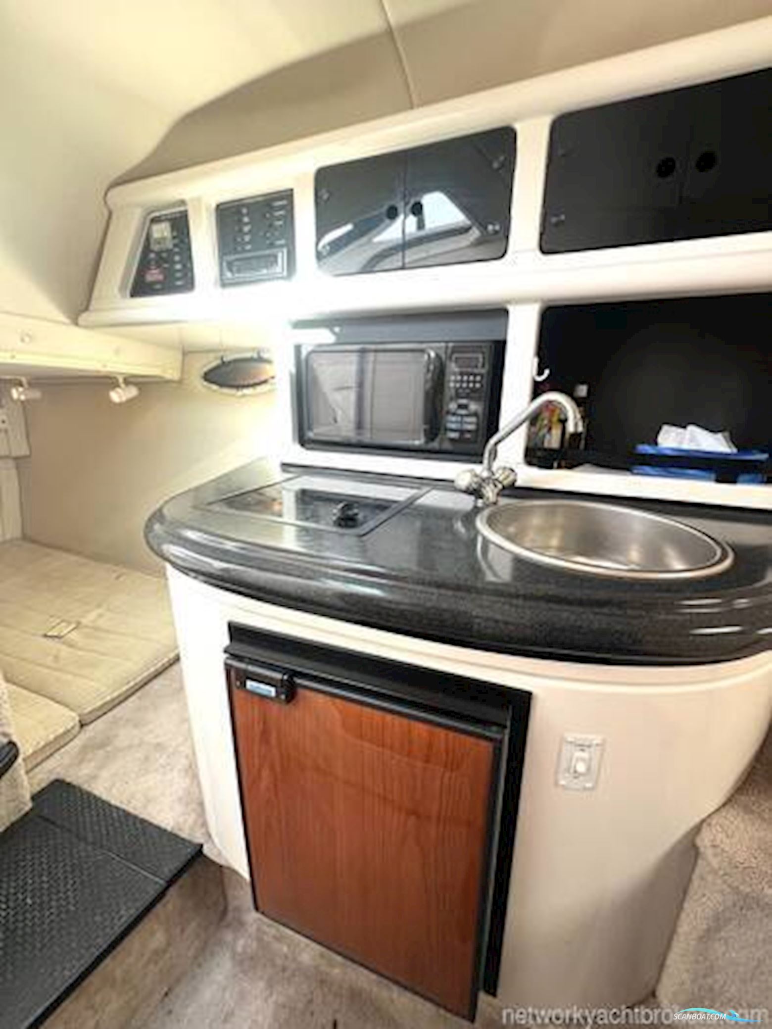 Monterey 245 Sport Cruiser