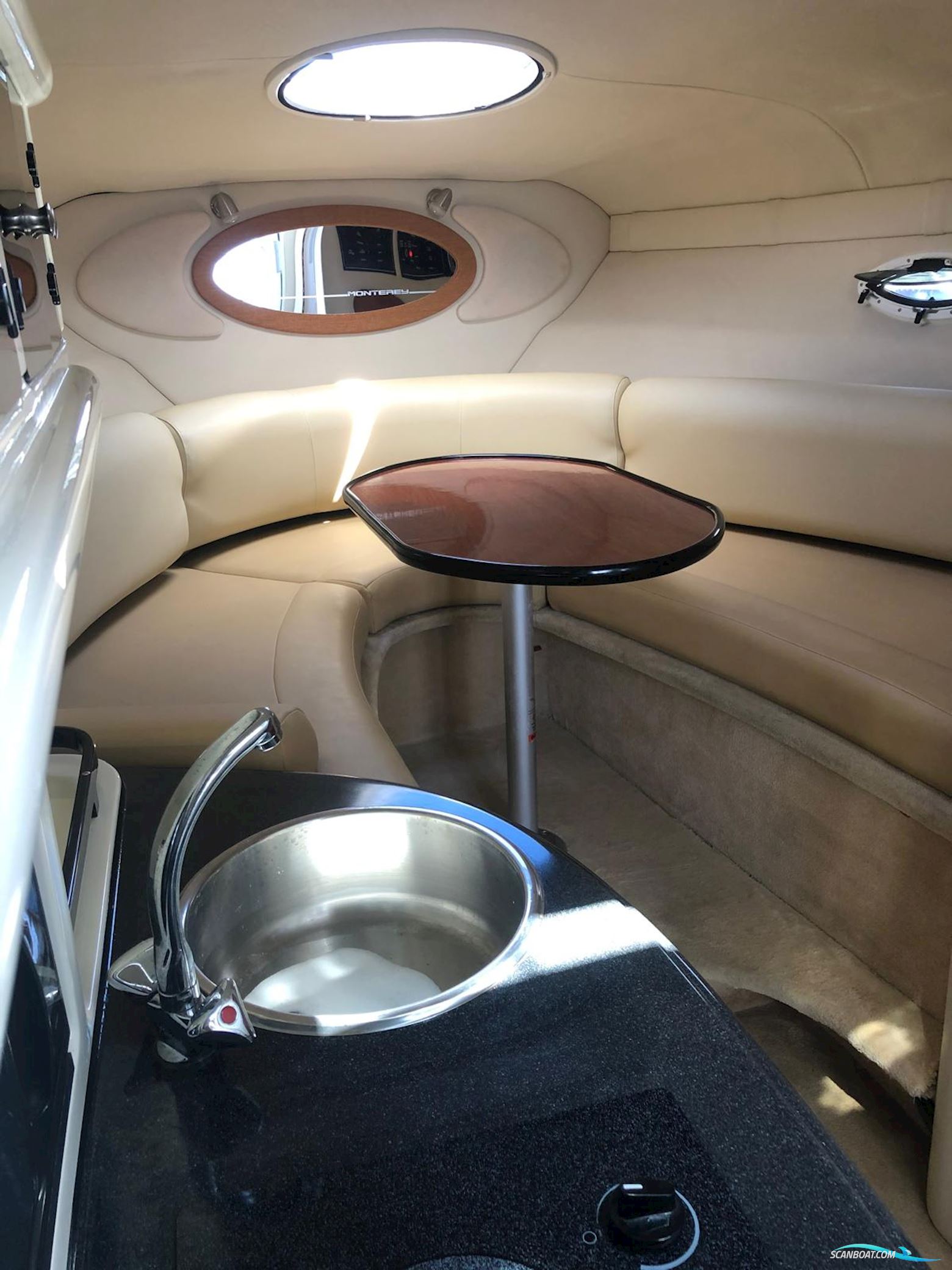 Monterey 270 Cruiser