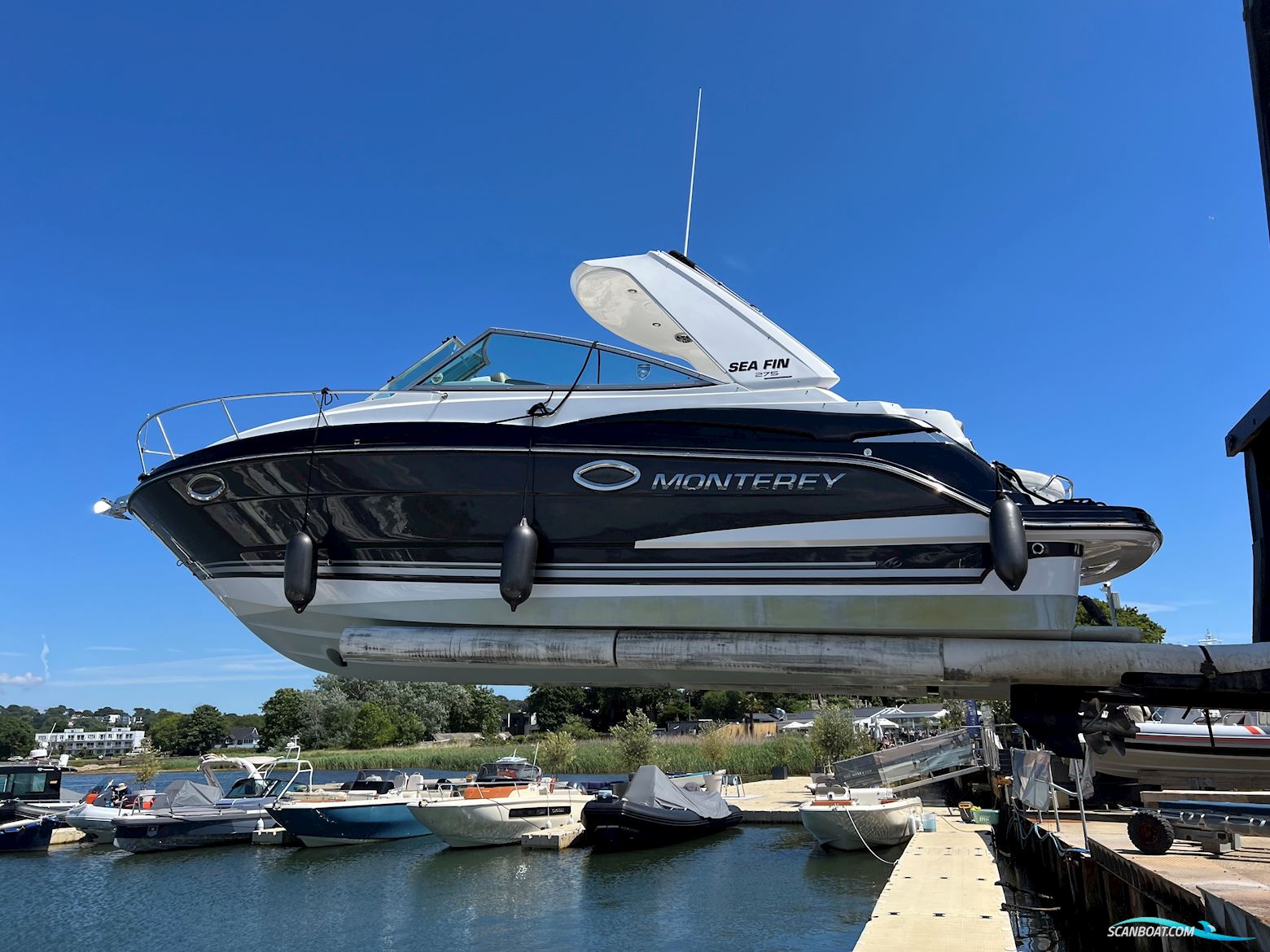 Monterey 275 SY Motorbåt 2018, med Mercruiser motor, England