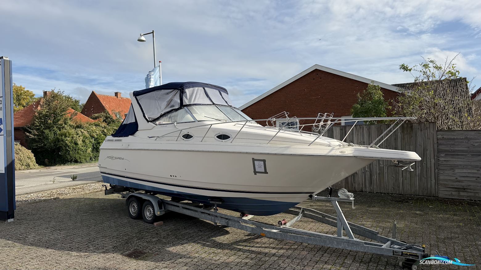 Monterey 276 Med Trailer