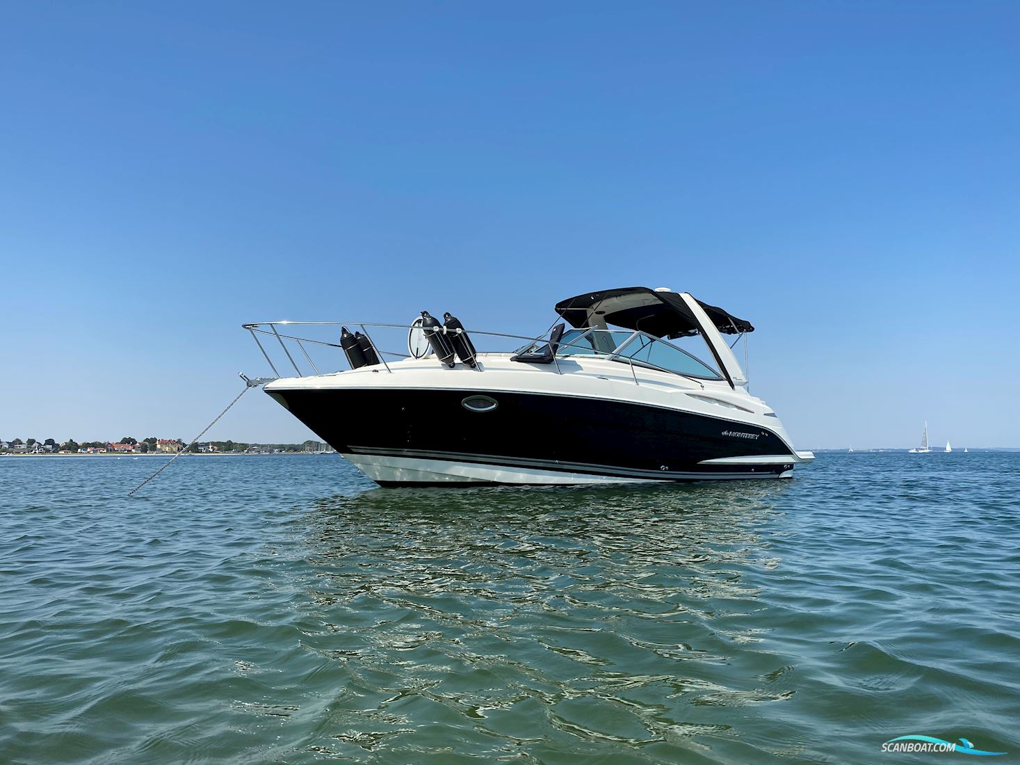 Monterey 315CR Motorbåt 2007, med Volvo Penta D3 motor, Danmark