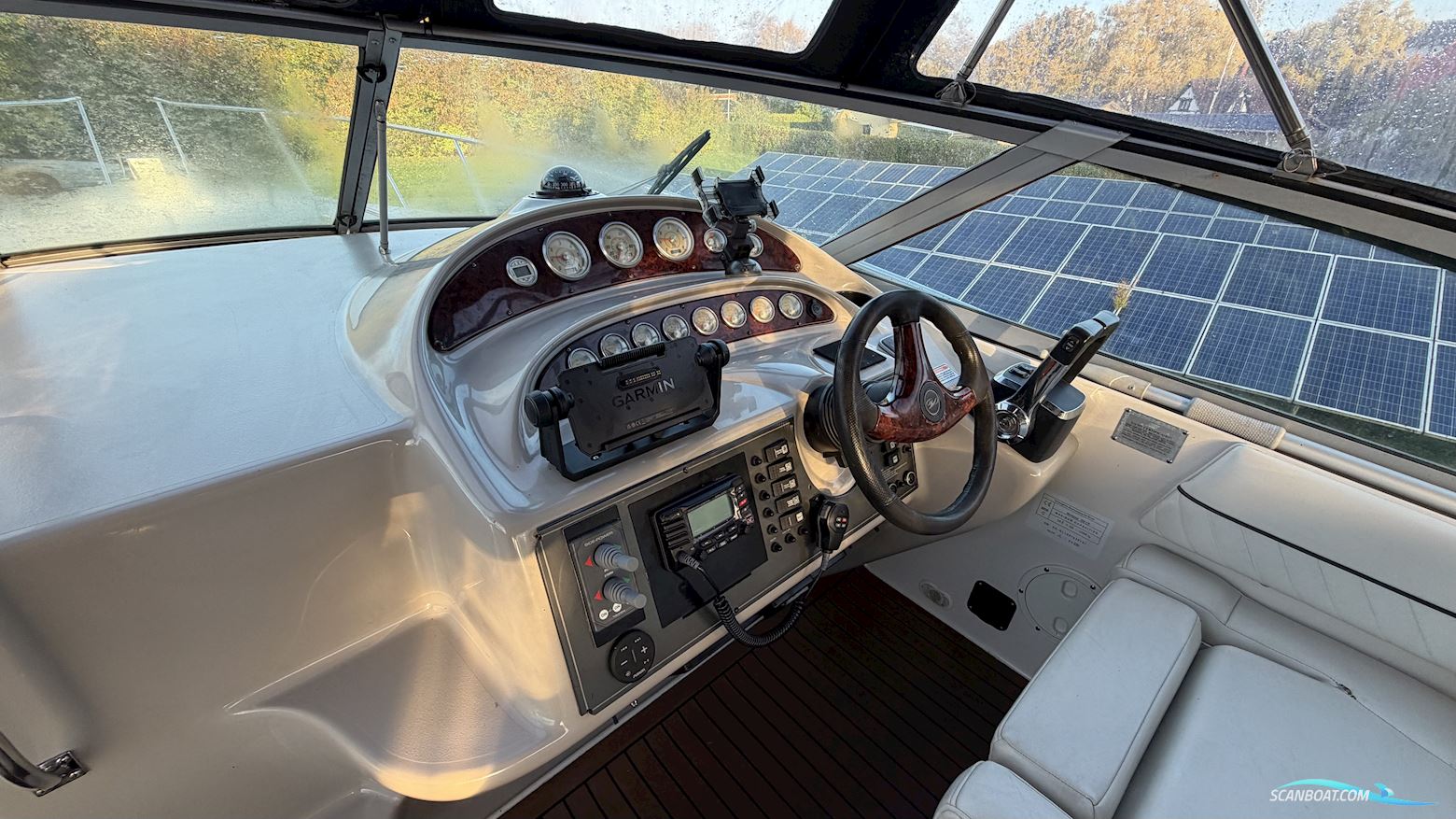 Monterey 322 CR