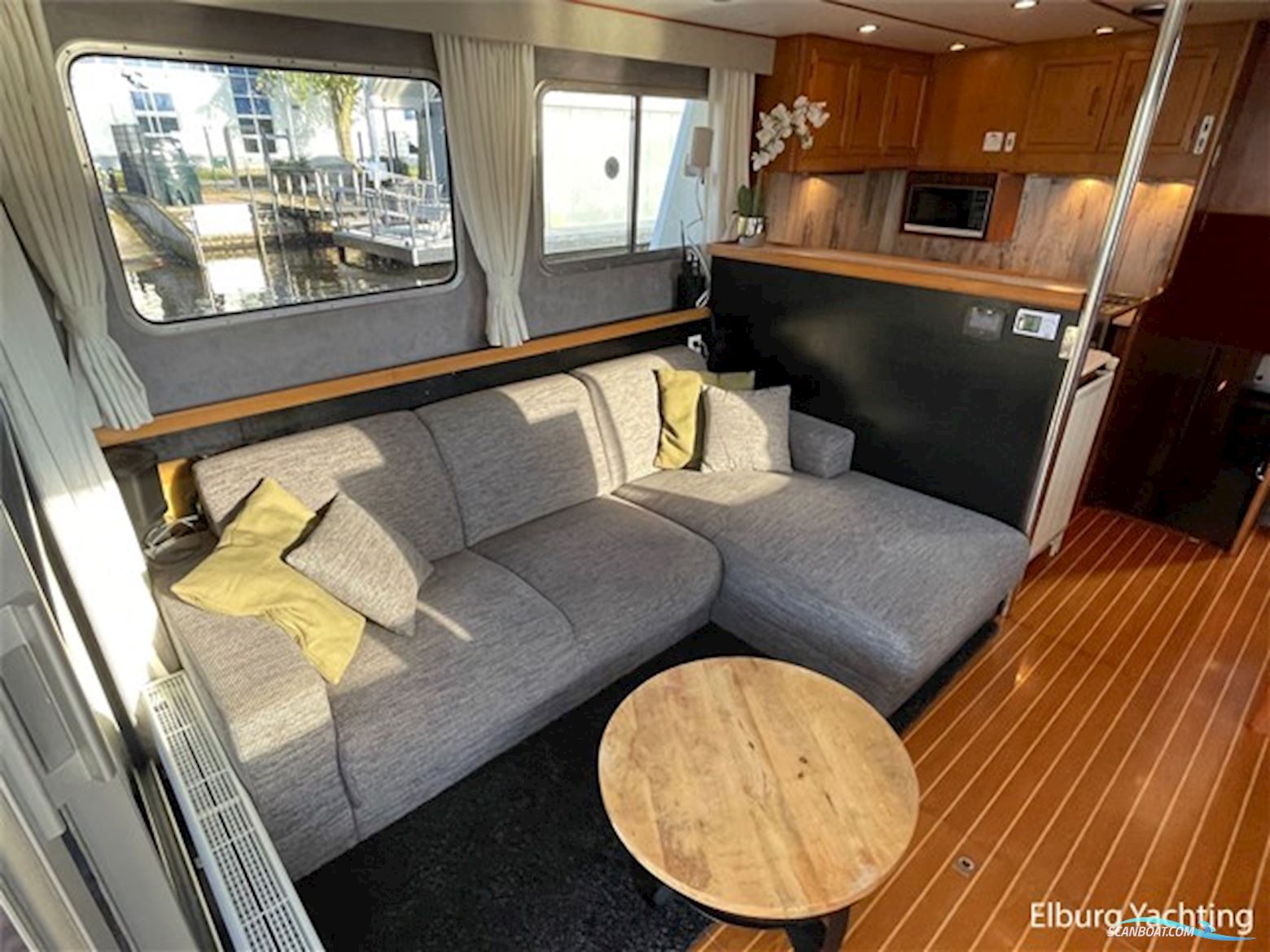 Moody Trawler 50 - Stabilizers 