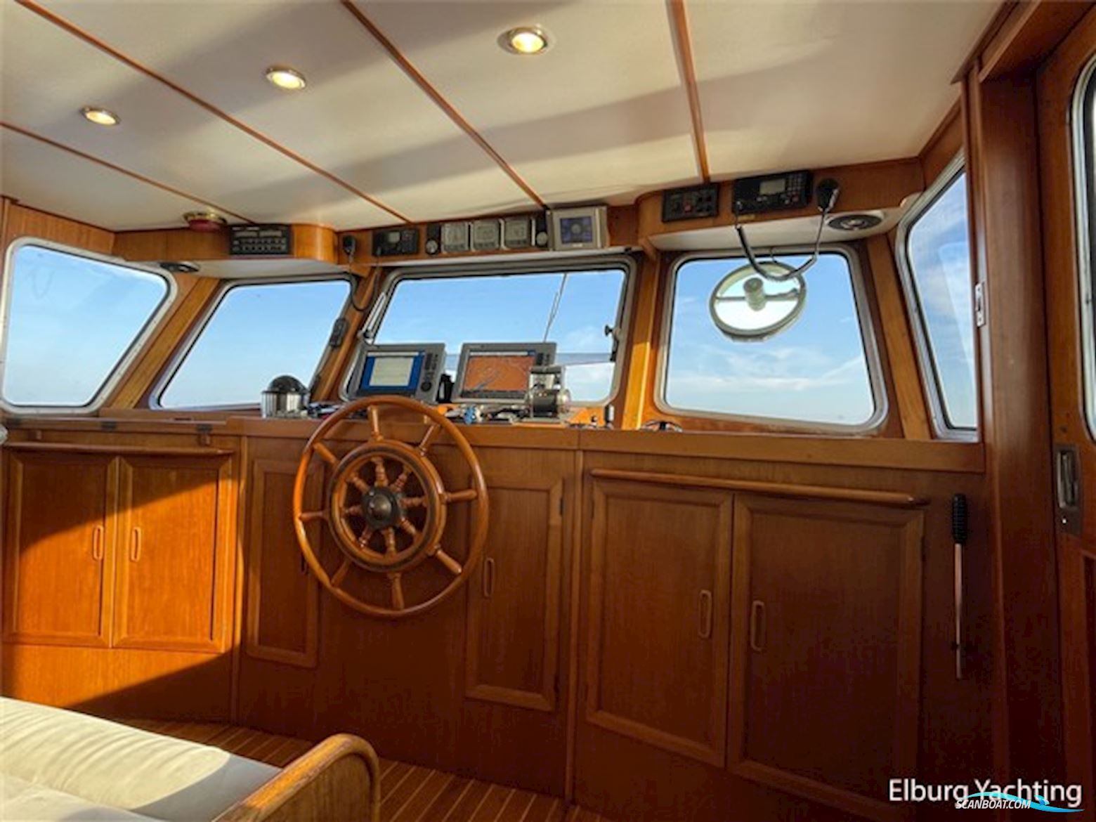 Moody Trawler 50 - Stabilizers