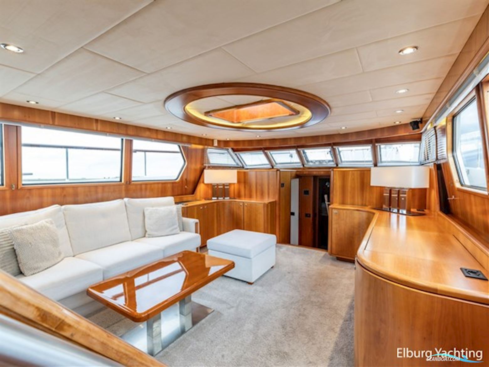 Moonen 68 - Flybridge