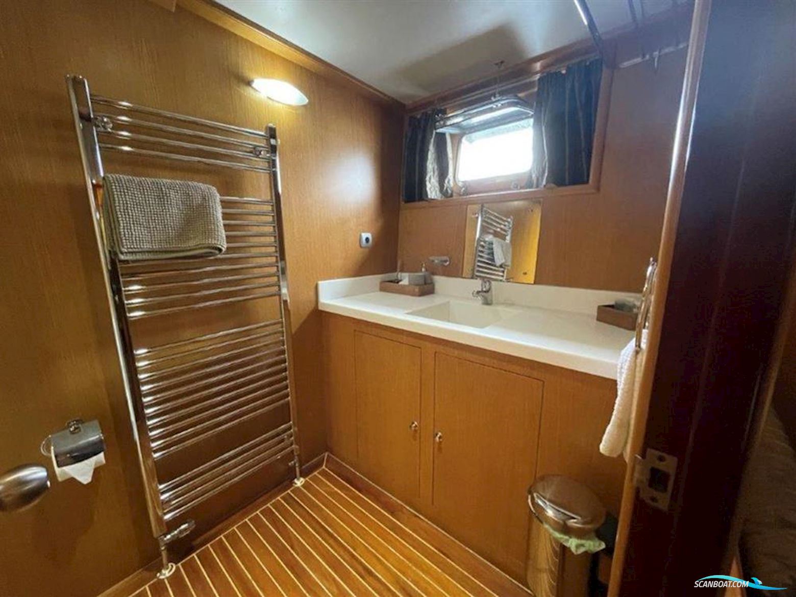 Motor Yacht Karadeniz 34m