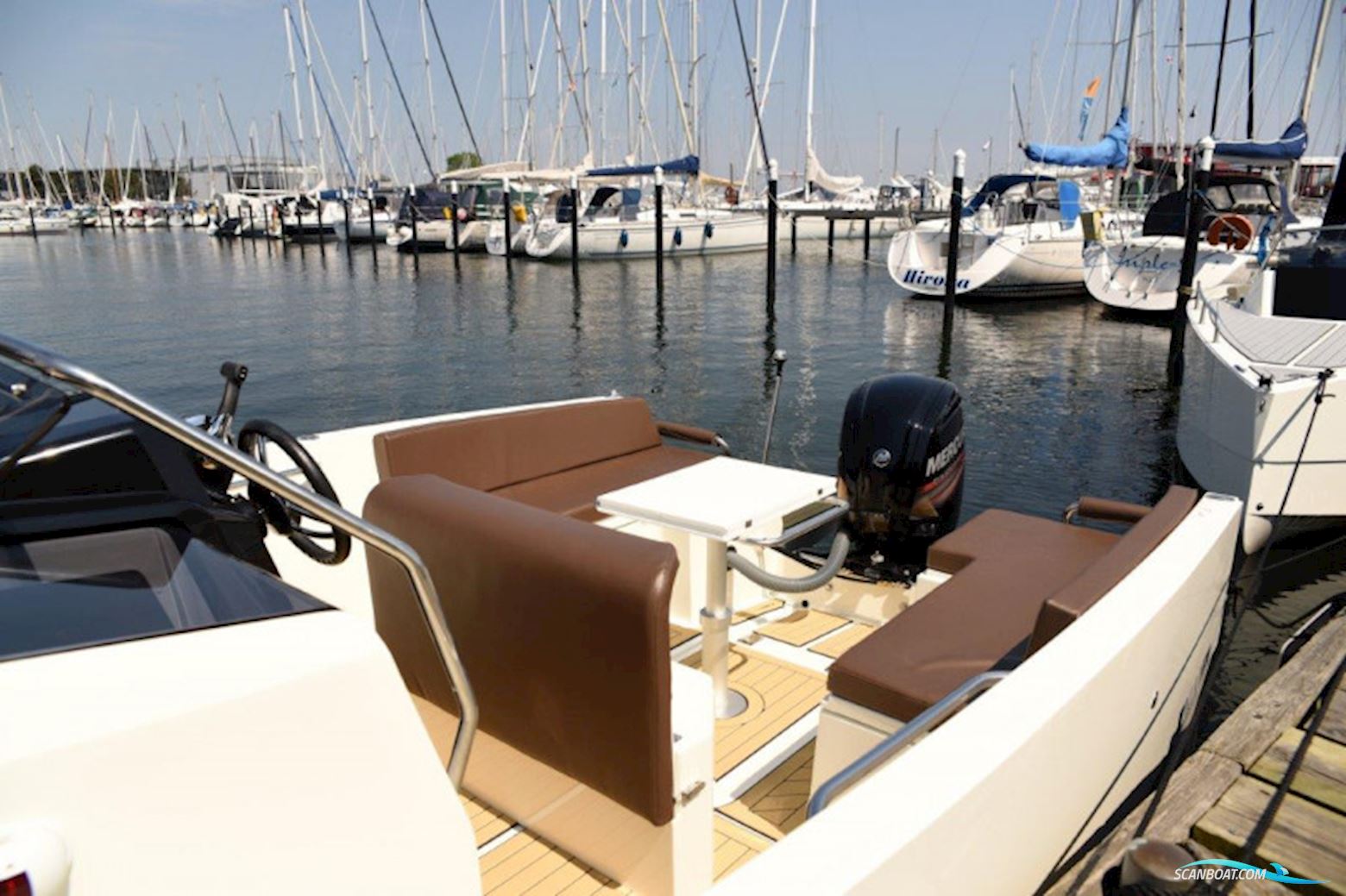 Motorboot - Nuva M6 Open