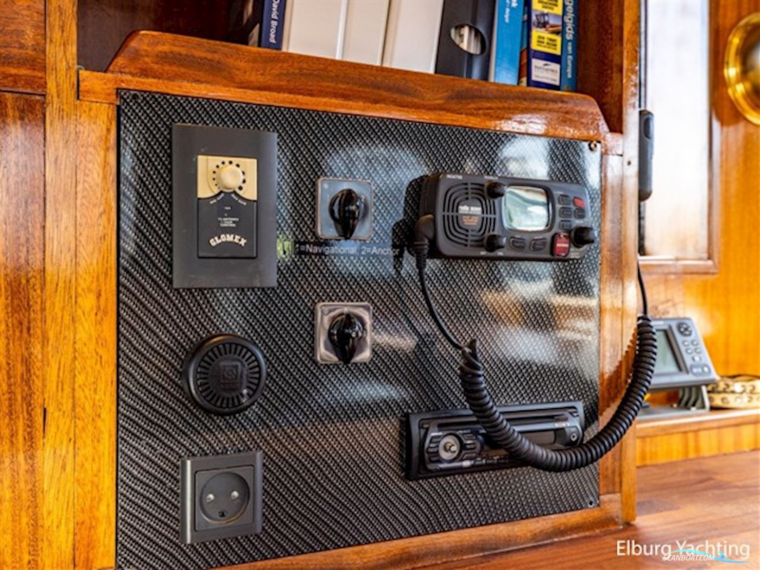 Motoryacht Cape Heima  - Wonen op het water 