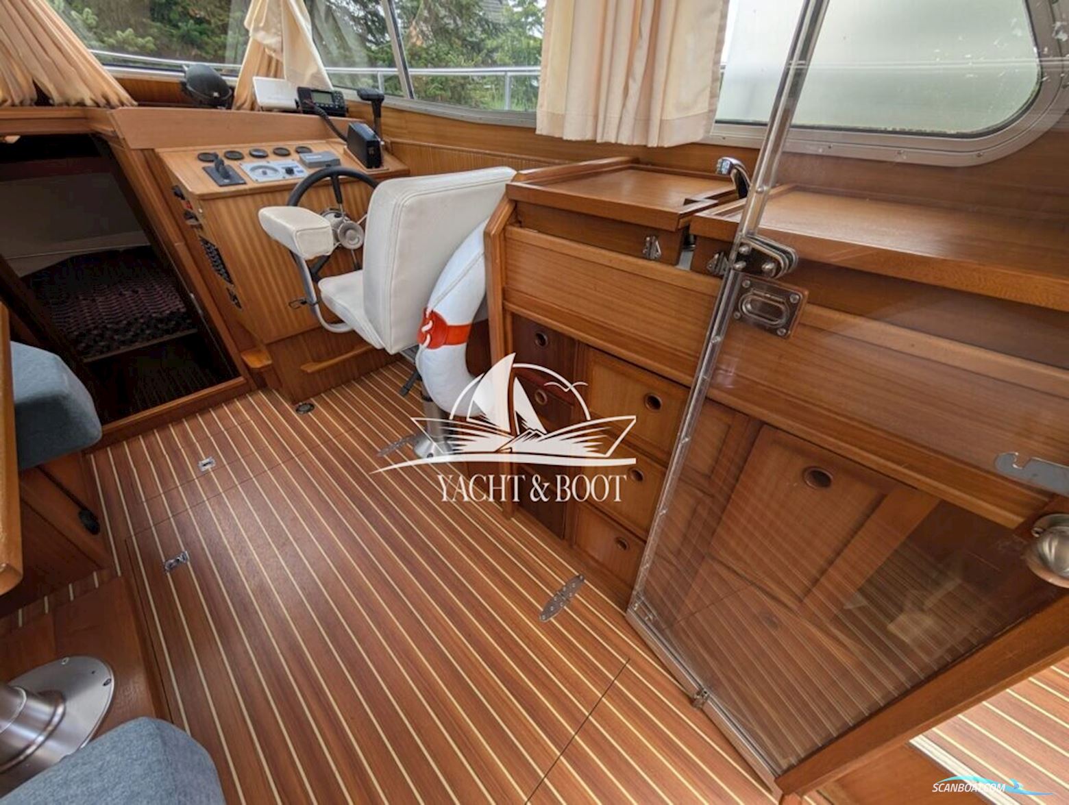 Müritz-Yacht Management Aquilla 900 Traveller