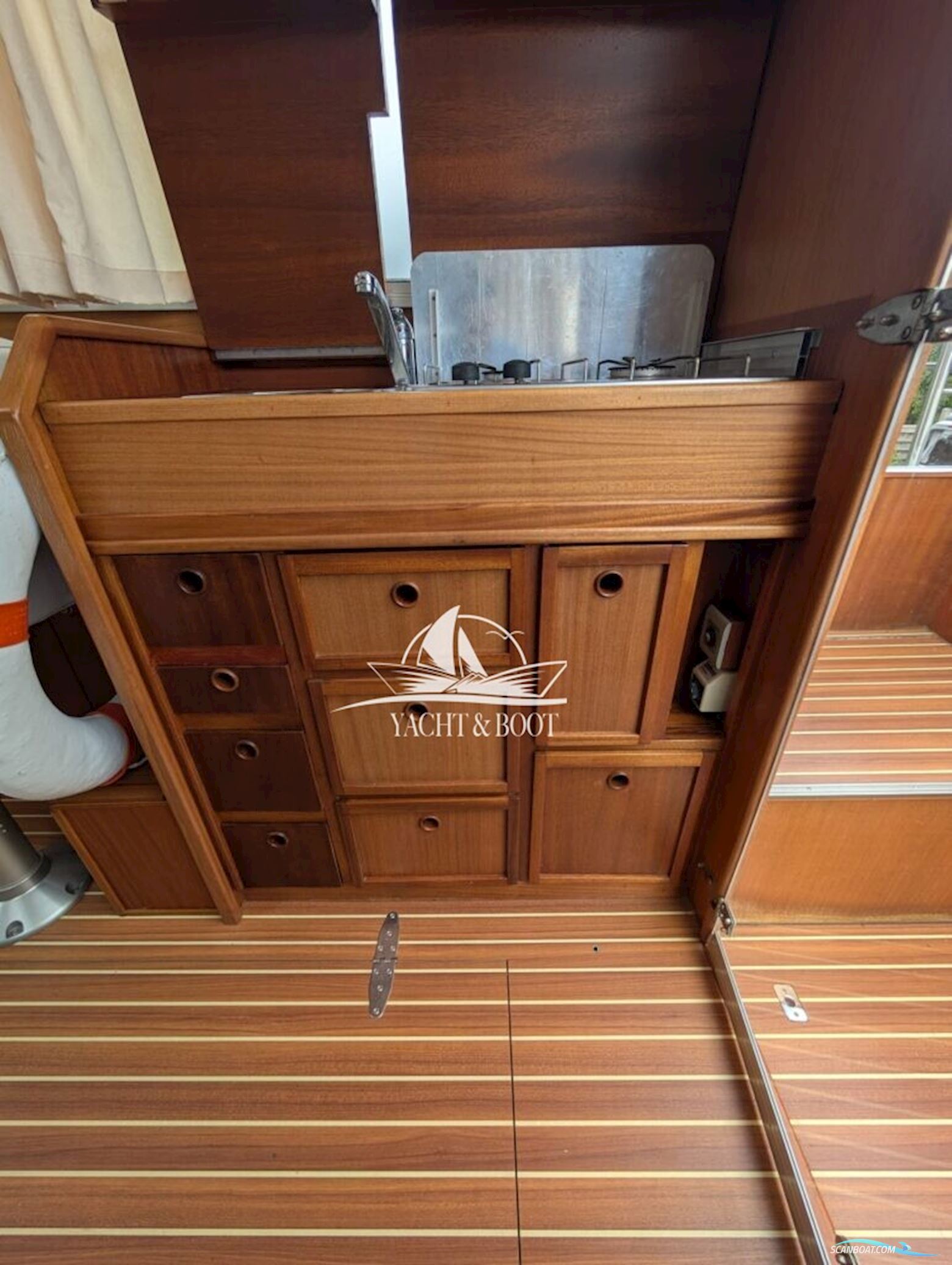 Müritz-Yacht Management Aquilla 900 Traveller