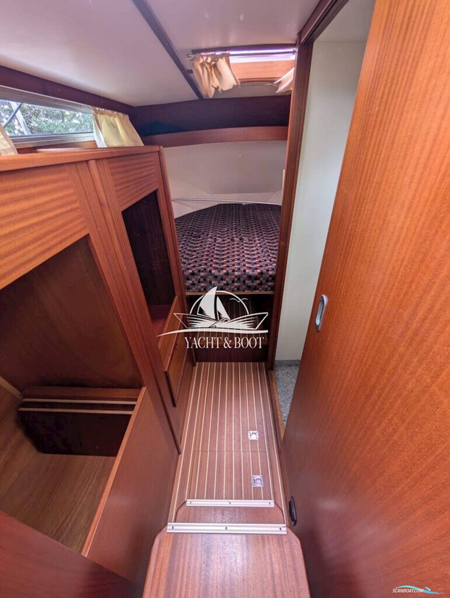 Müritz-Yacht Management Aquilla 900 Traveller