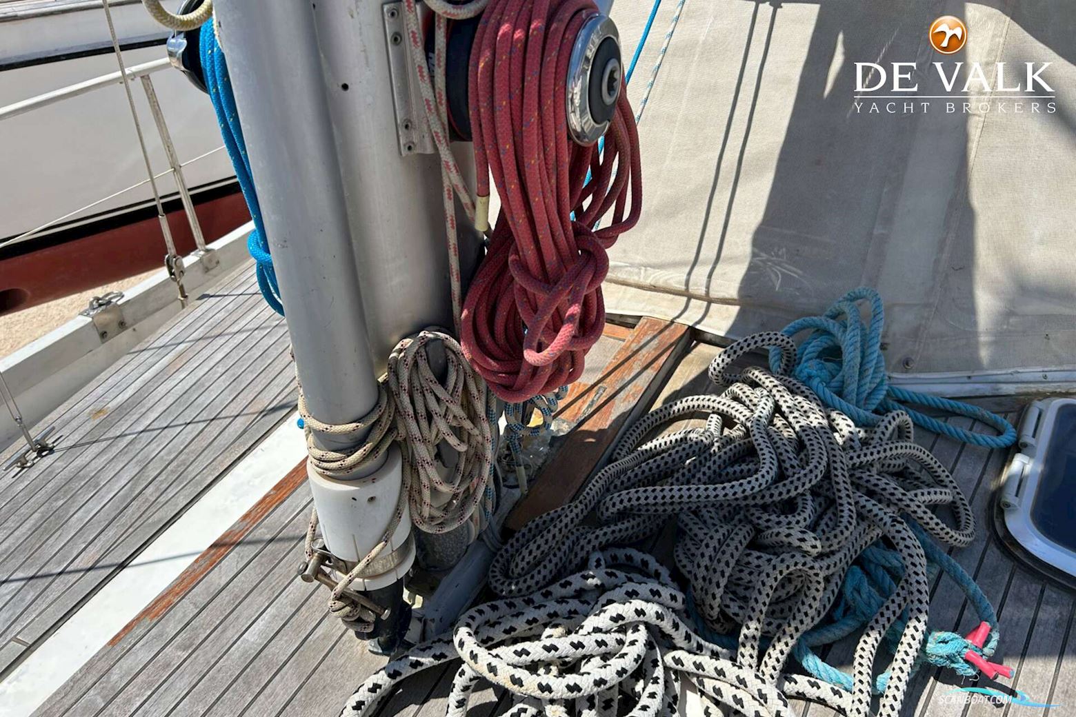 Nauticat 38