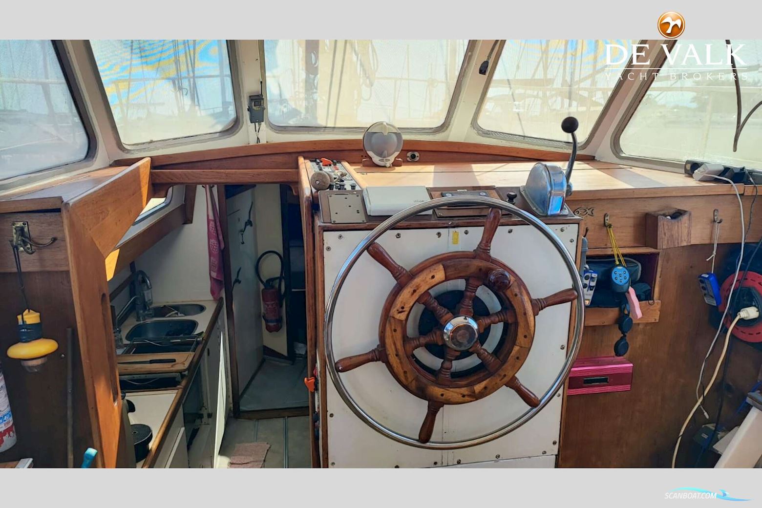 Nauticat 38