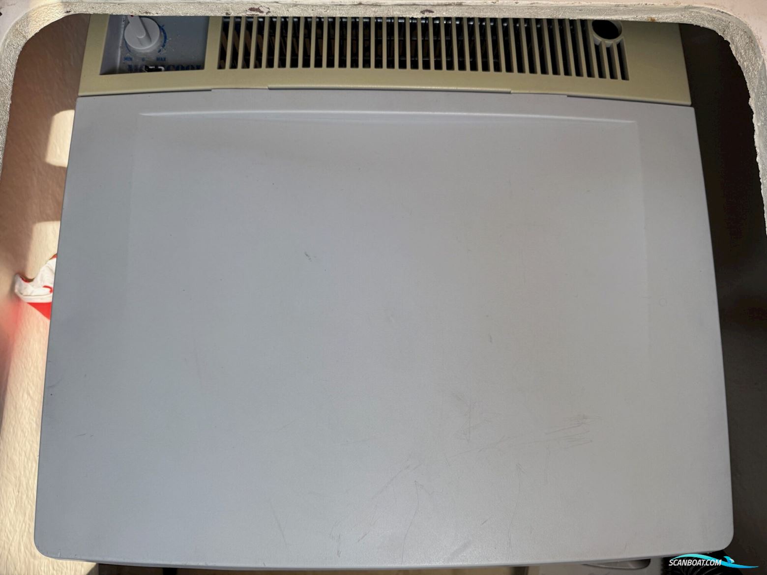 NB Marine 8700