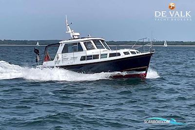 Nelson Weymouth 34 Motorbåt 1984, med Ford motor, England