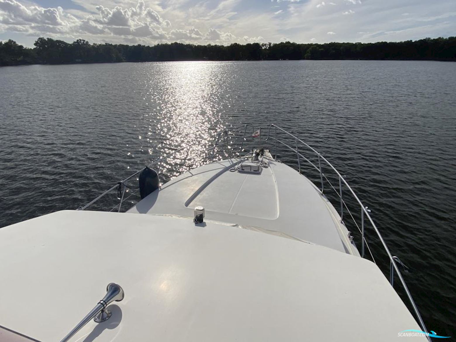 Neptunus 138 Sedan Fly