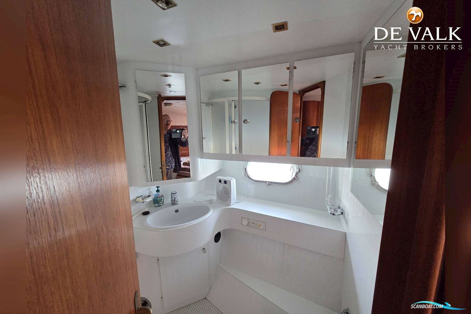 Neptunus 196 Flybridge