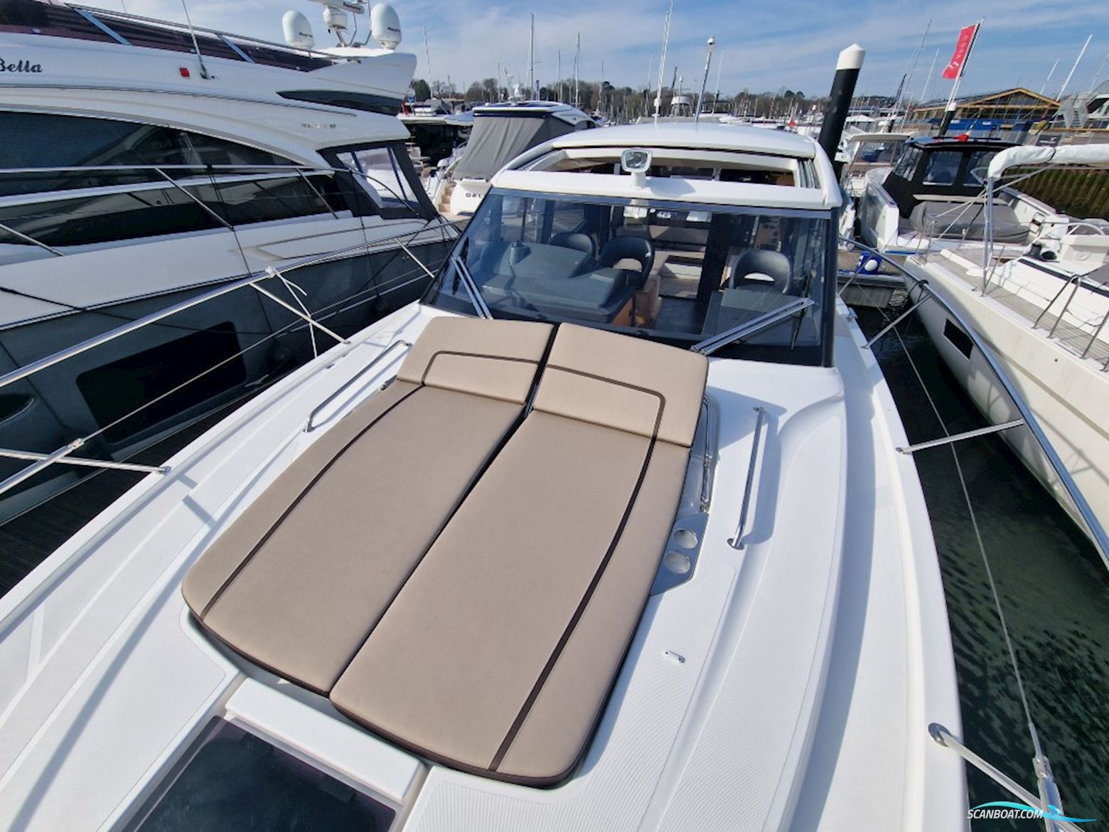 New Bavaria R40 Coupe