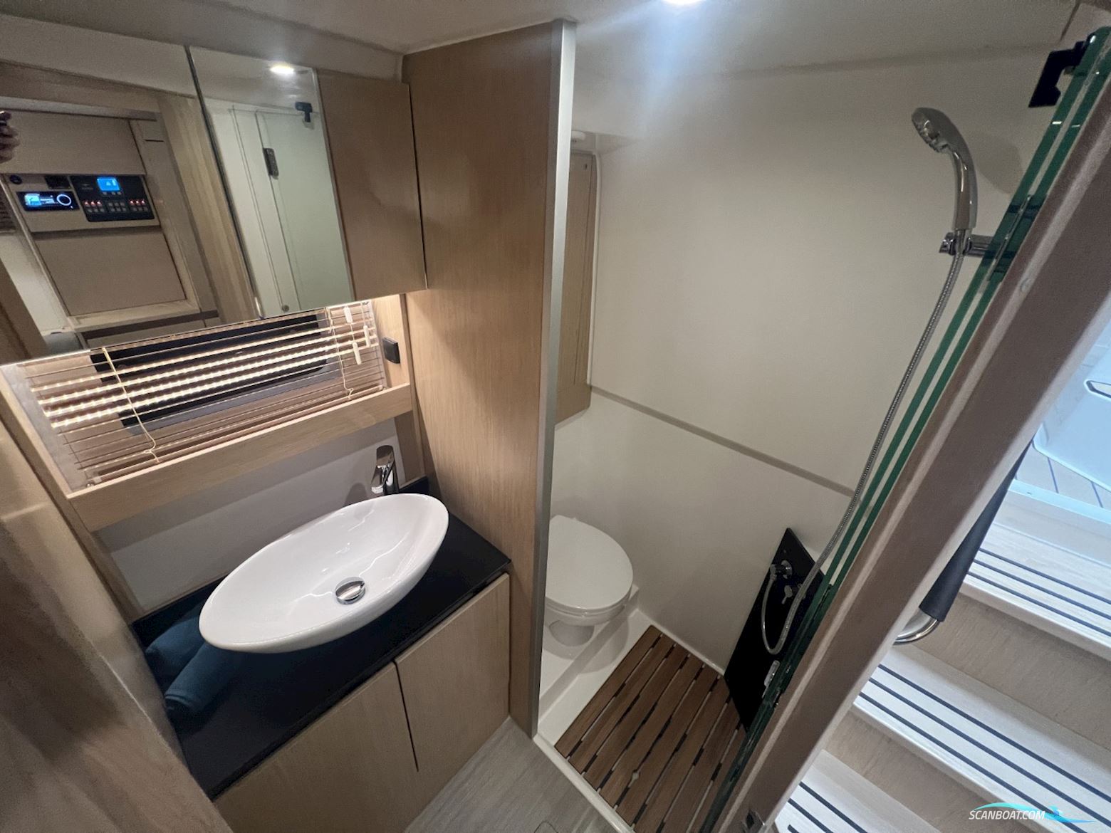 New Bavaria SR35 Open