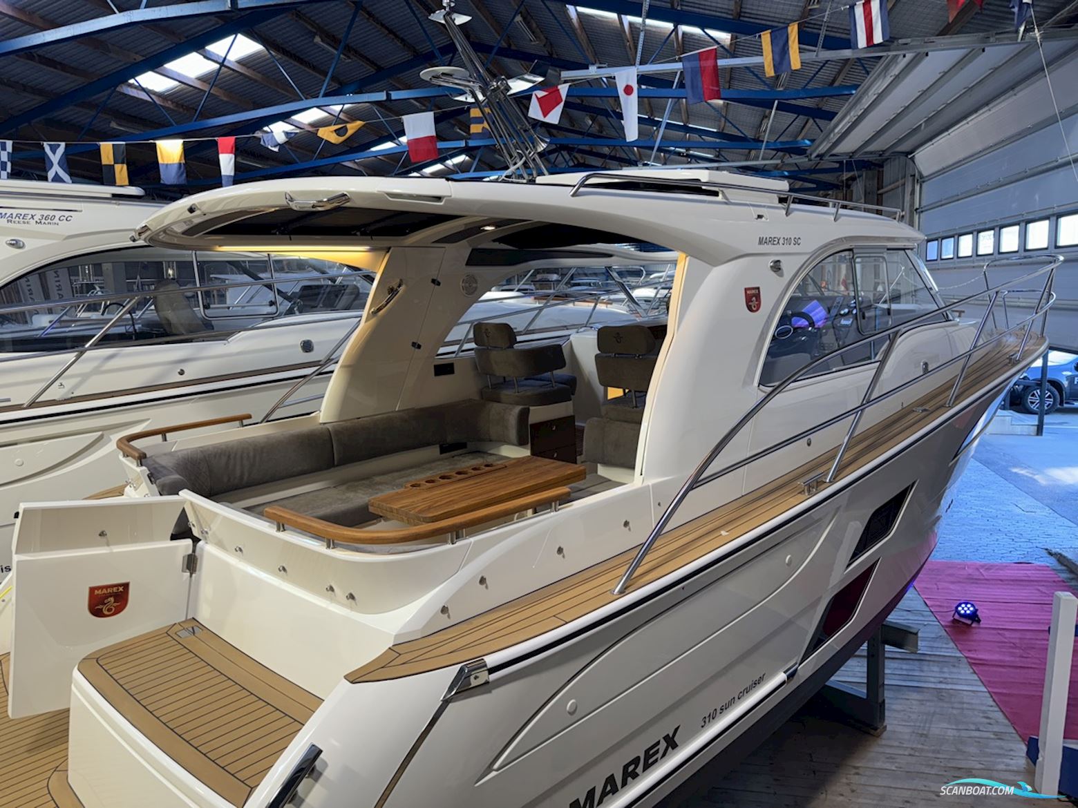 NEW – Marex 310 Sun Cruiser 2025
