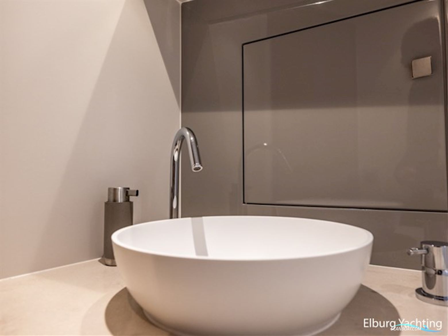 NG Explorer 50 - Pilot Yacht