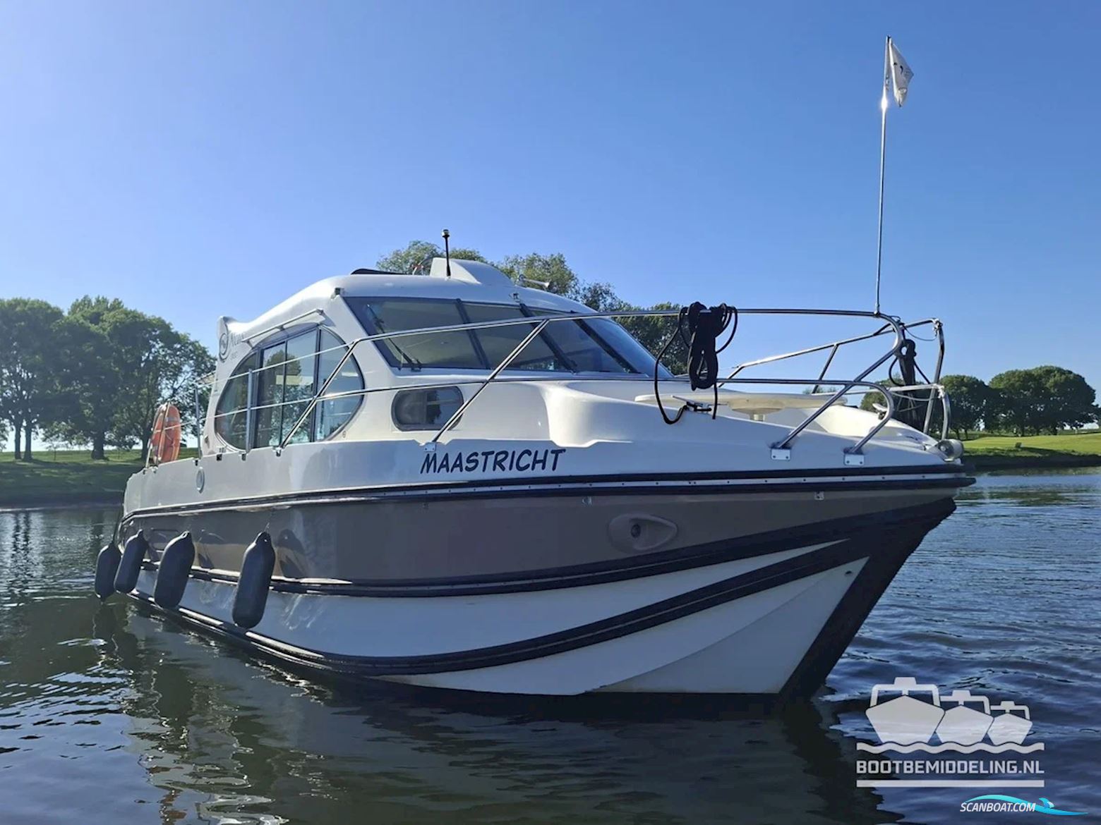 Nicols Yachts Duo Motorbåt 2019, med Nanni / Kubota motor, Holland