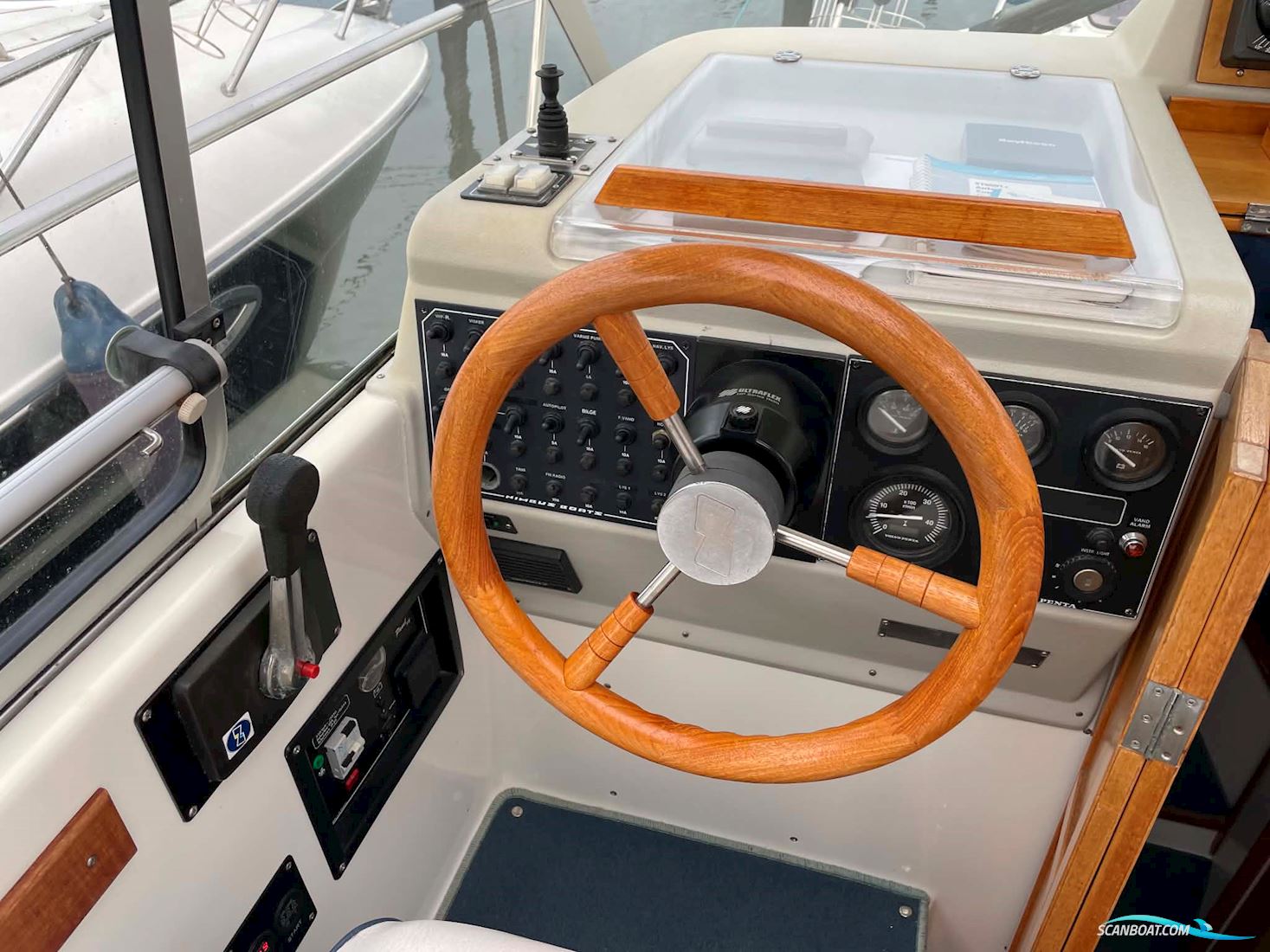 Nimbus 27 Coupe