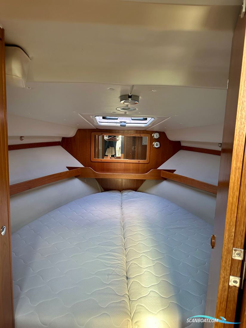 Nimbus 280 Coupe