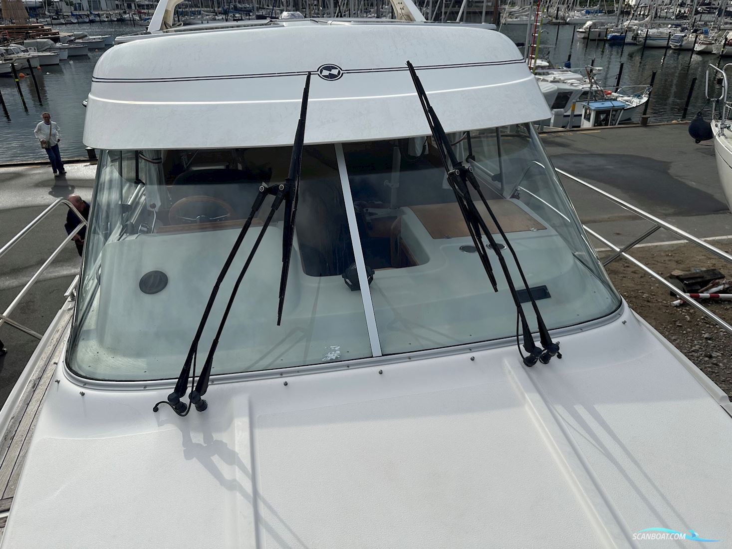 Nimbus 320 Coupe