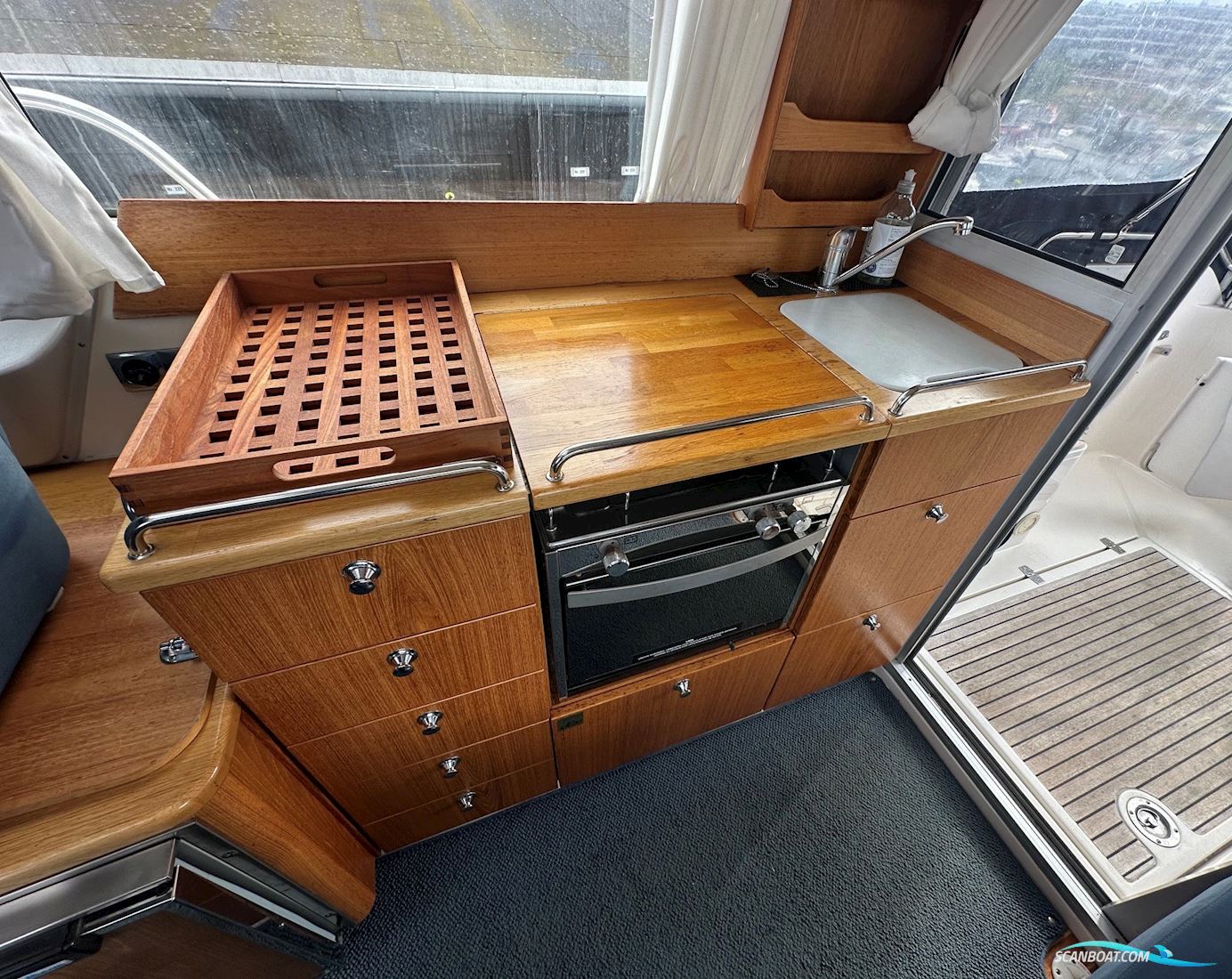 Nimbus 320 Coupe