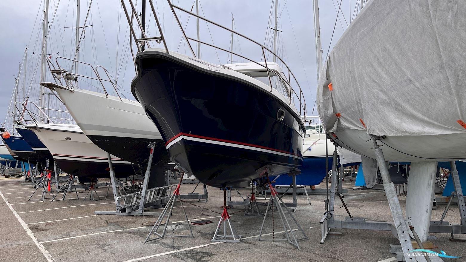 Nimbus 320 Coupe