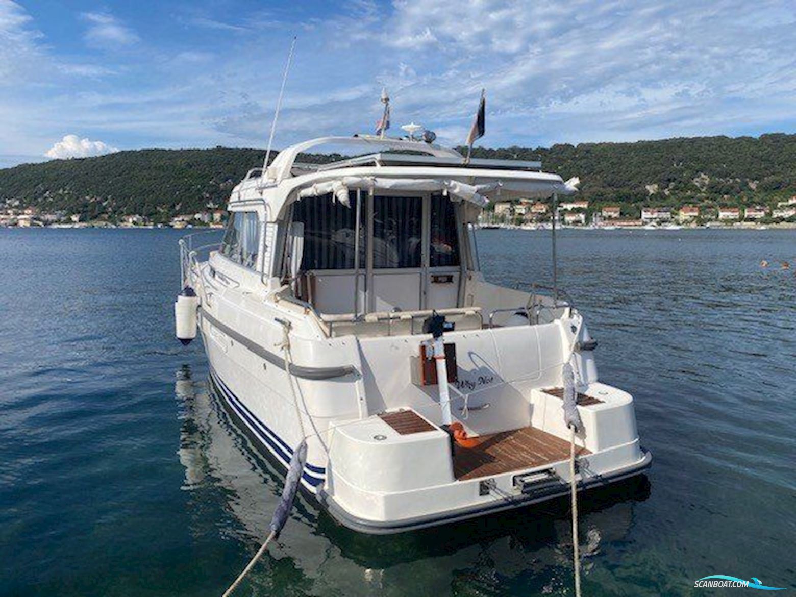 Nimbus 320 COUPE Motorbåt 2003, med YANMAR 4 LH motor, Kroatien