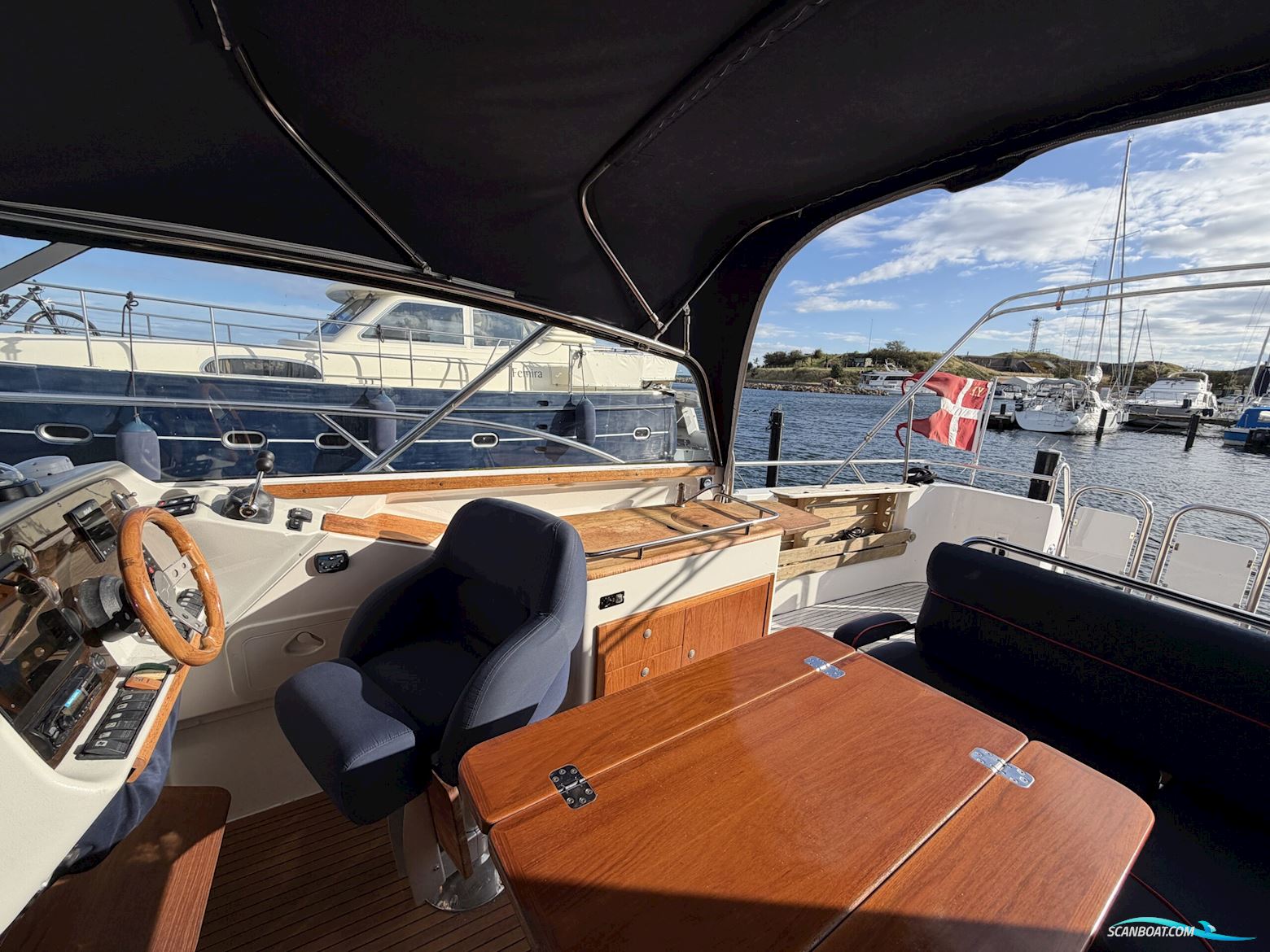 Nimbus 33 Nova